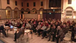 Projection du film sur le camp américain d'Allerey (18 mars 2016).